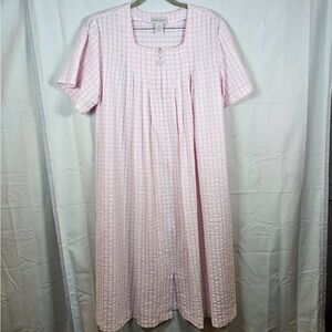 Vintage 100% Cotton Seersucker Housedress Robe Medium by Intimate Essentials